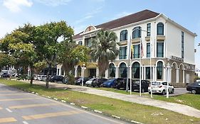 Regal Court Hotel Kuching